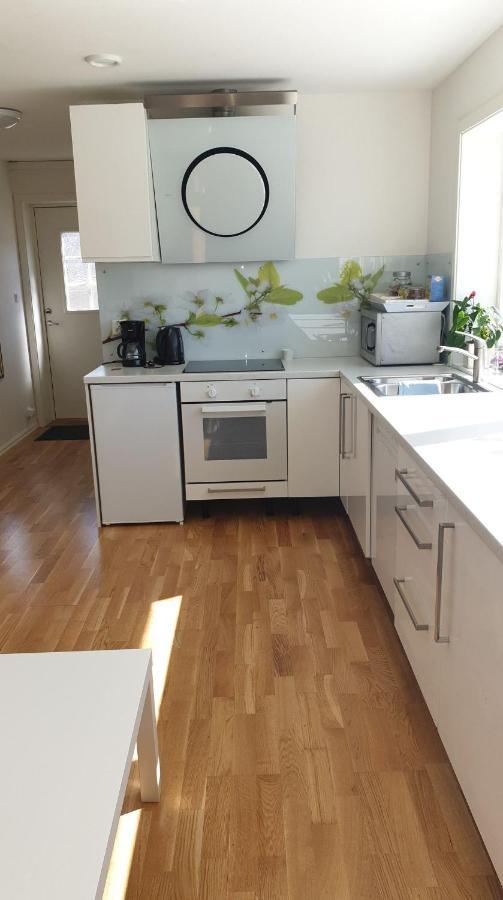 Modern Basement Apartments Stavanger, Sola Airport, Kjerag, Preikestolen Εξωτερικό φωτογραφία